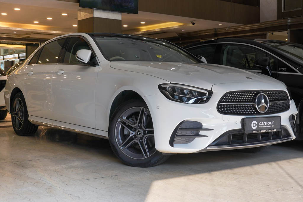 Mercedes Benz E200 AMG Line