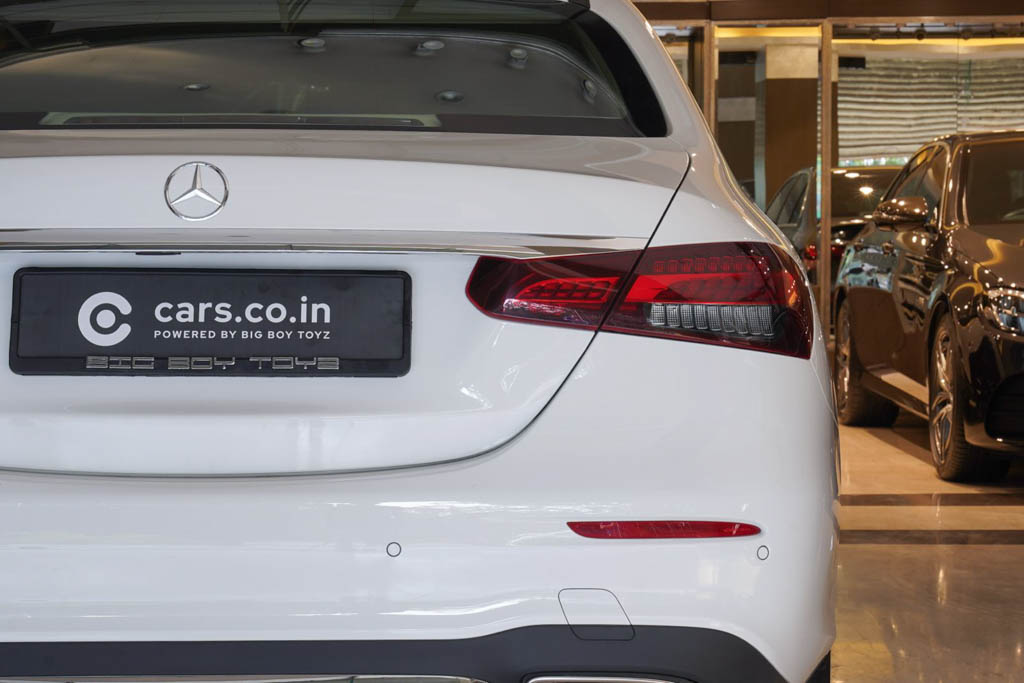 Mercedes Benz E200 AMG Line