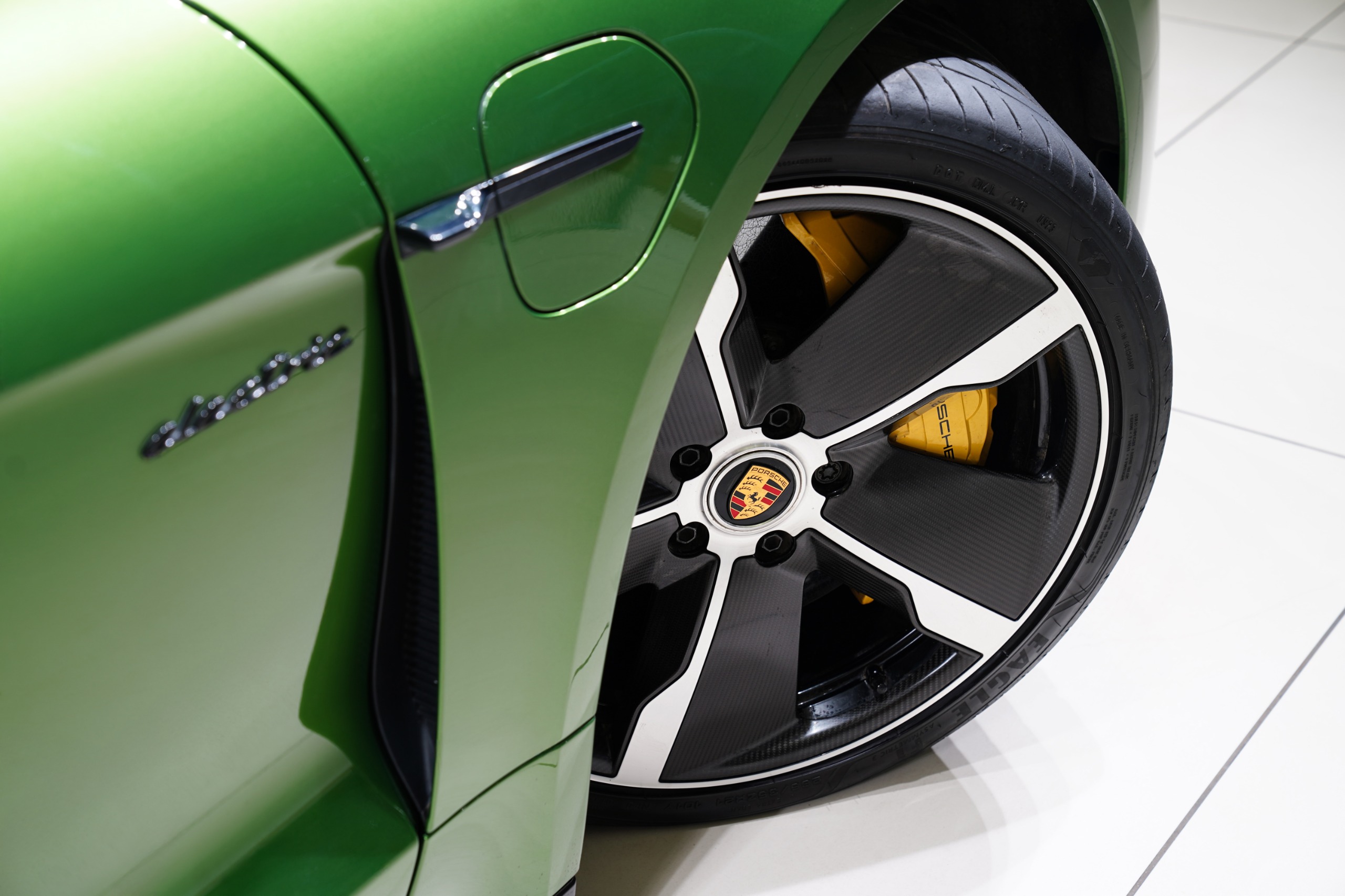 Porsche Taycan Turbo S