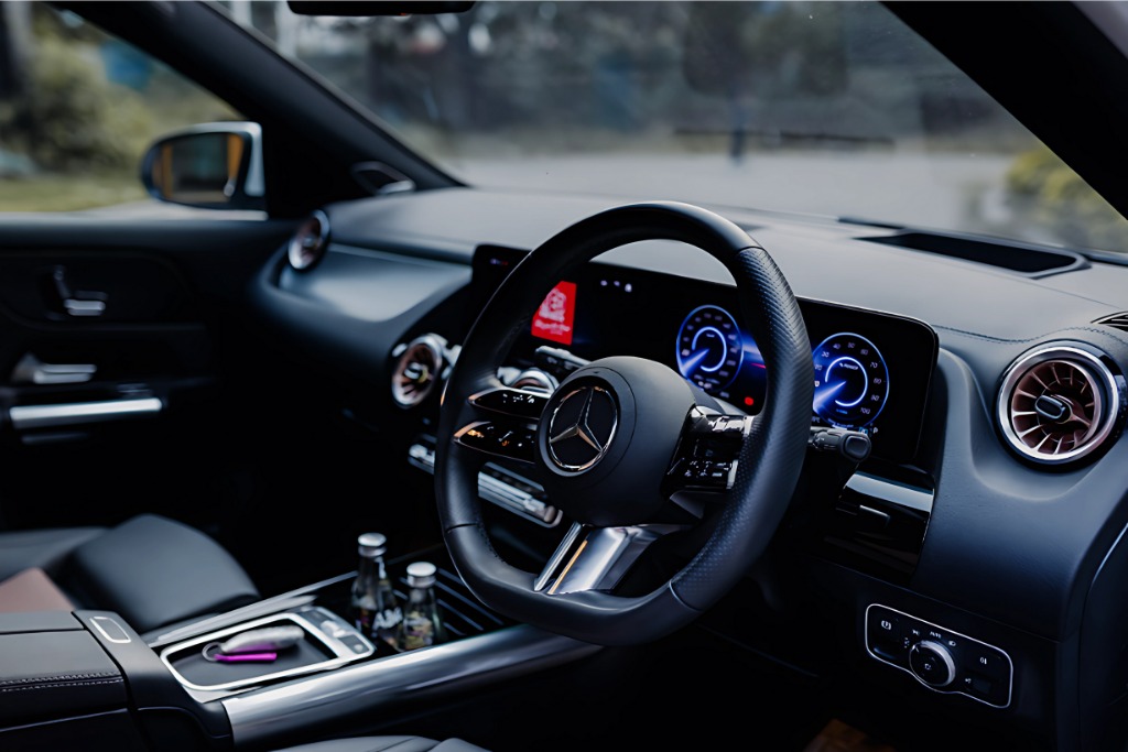 Mercedes Benz EQA 250 Plus
