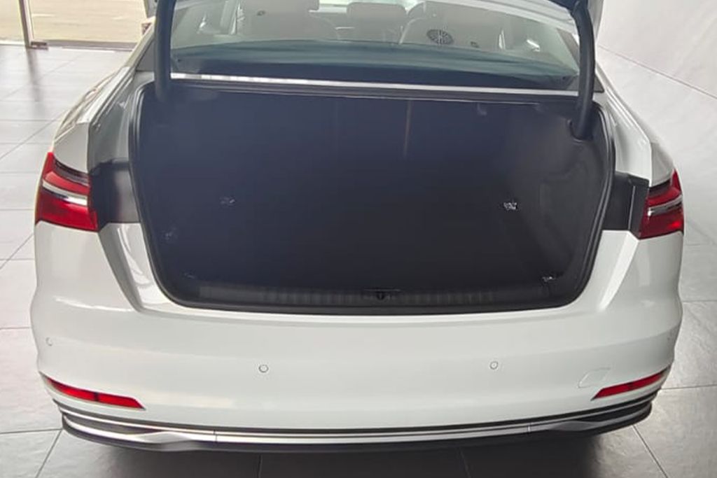 AUDI A6 45 TFSI Premium Plus