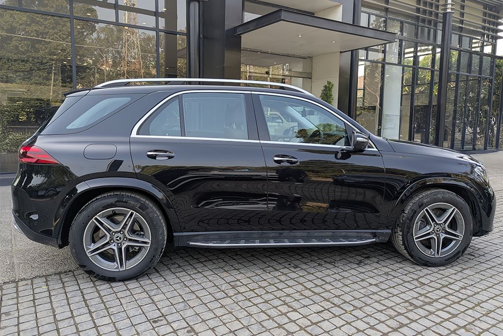 Mercedes Benz GLE 300d 4matic AMG Line  