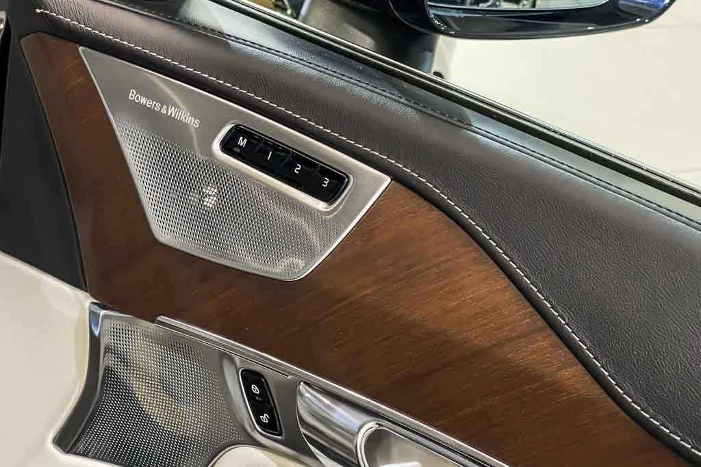 VOLVO XC90 EXCELLENCE T8 HYBRID