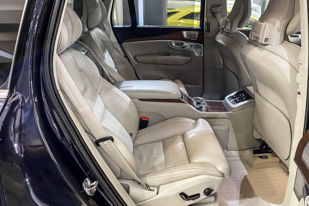 VOLVO XC90 EXCELLENCE T8 HYBRID