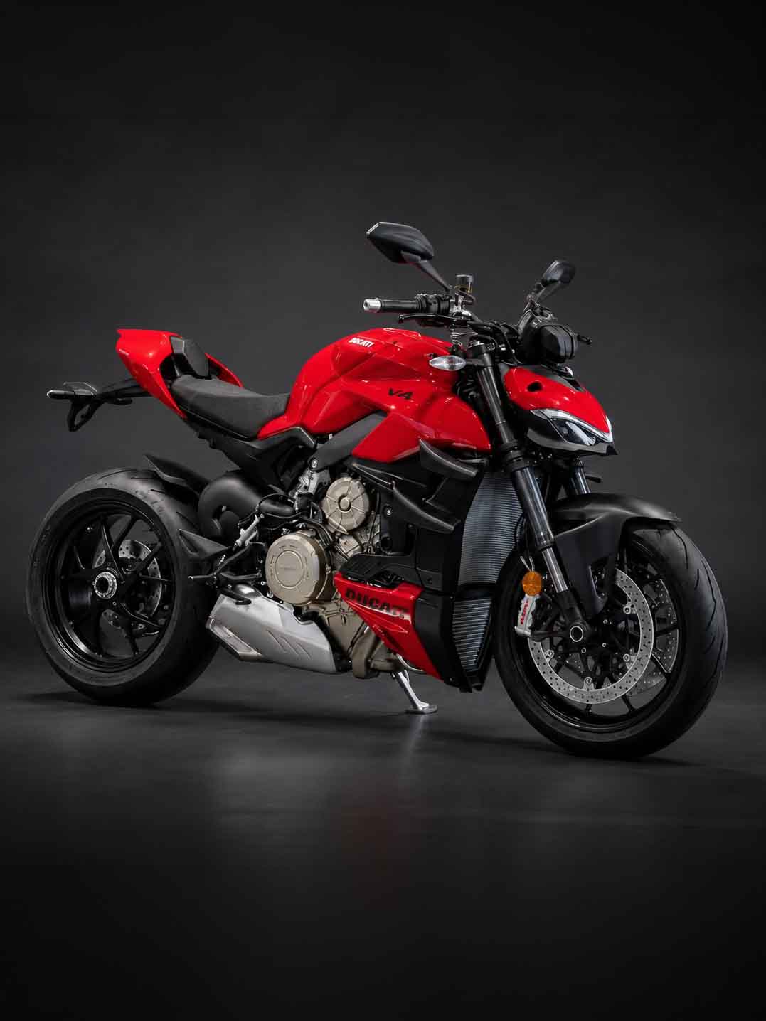 Ducati Street Fighter V4