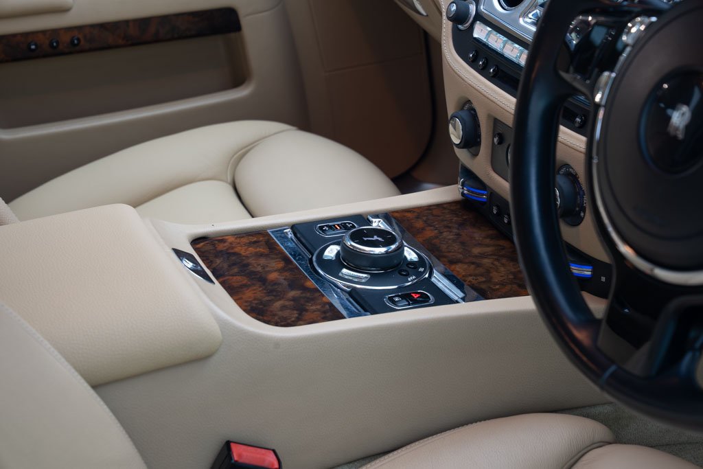 ROLLS ROYCE GHOST SERIES II