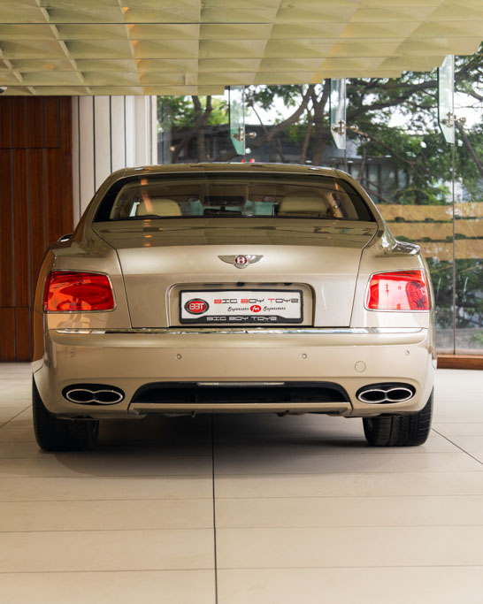 BENTLEY FLYING SPUR V8 MY16