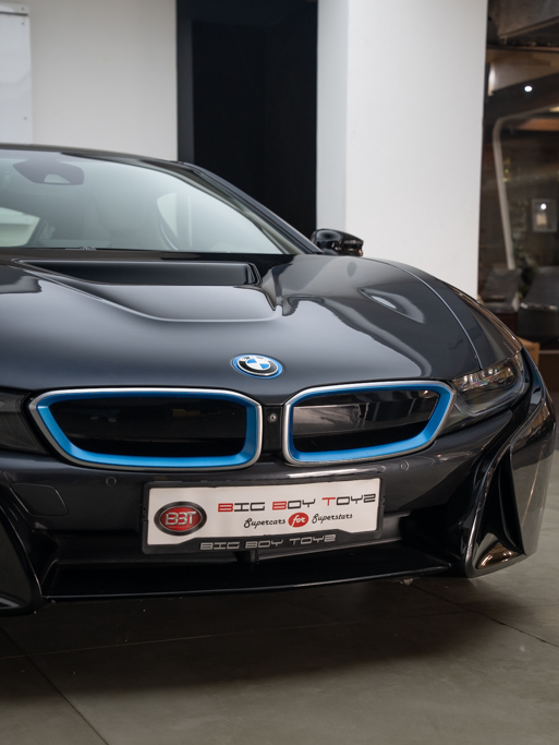BMW i8 Exterior Image