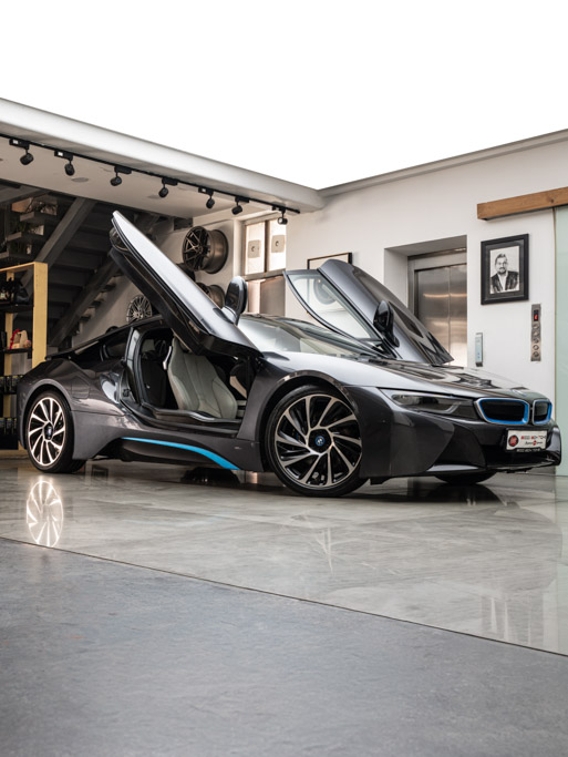 BMW i8 Exterior Image