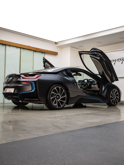 BMW i8 Exterior Image