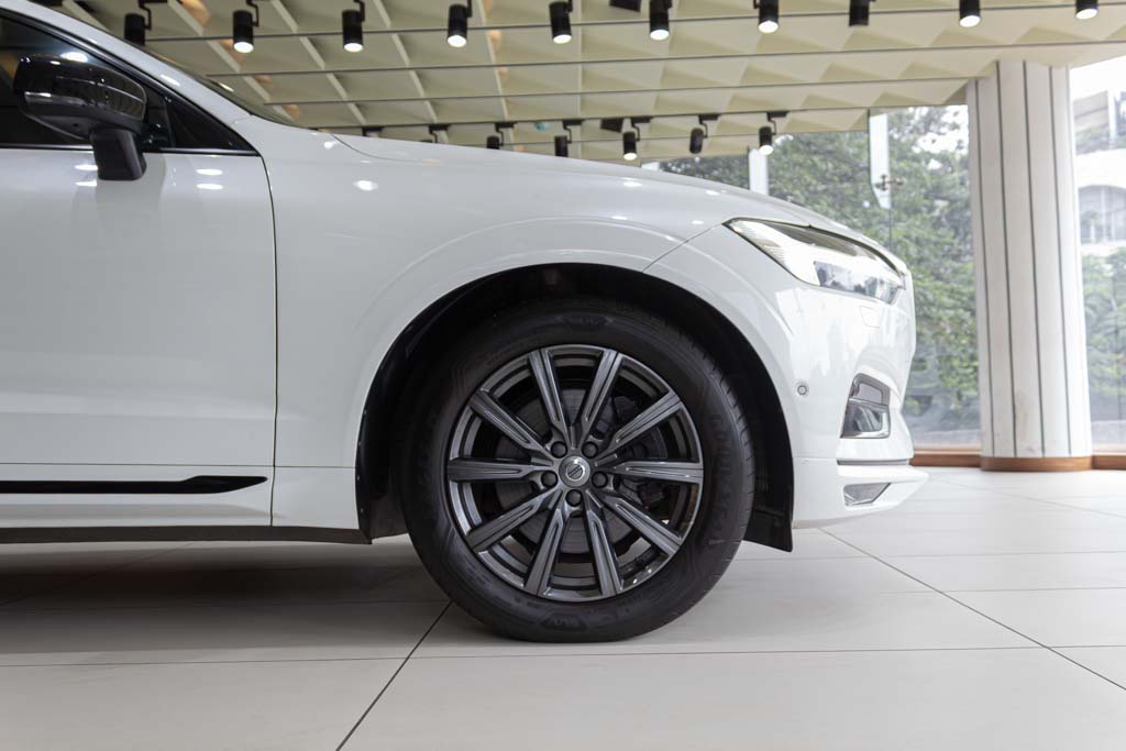 VOLVO XC60 D5 INSCRIPTION