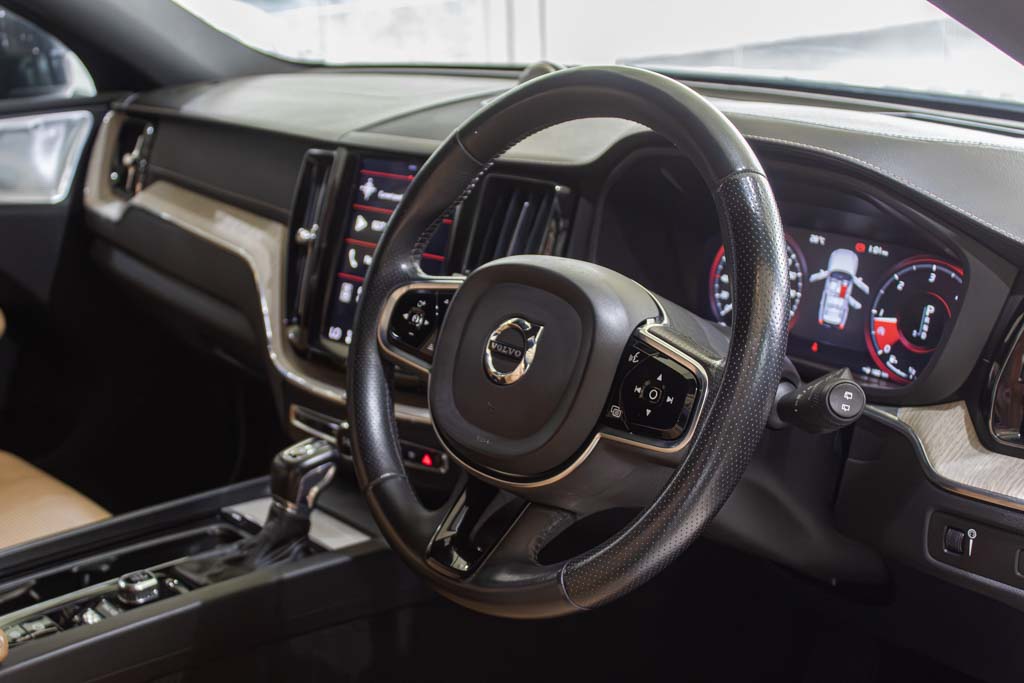 VOLVO XC60 D5 INSCRIPTION