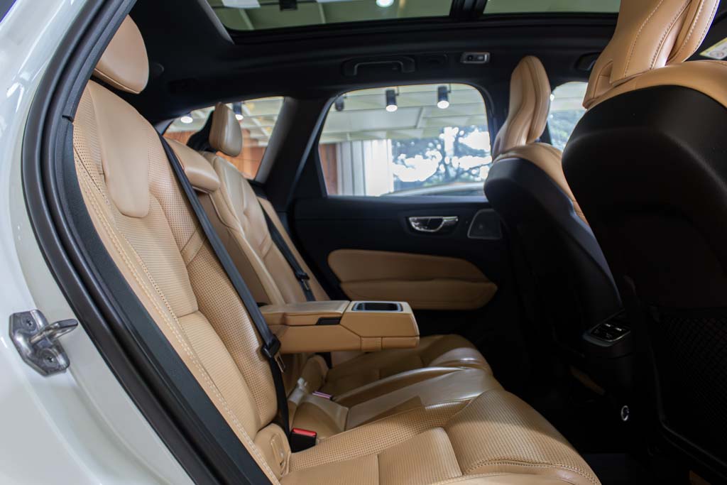 VOLVO XC60 D5 INSCRIPTION