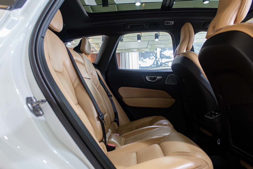 VOLVO XC60 D5 INSCRIPTION