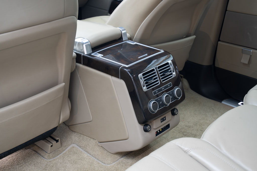 LAND ROVER RANGE ROVER VOGUE LWB