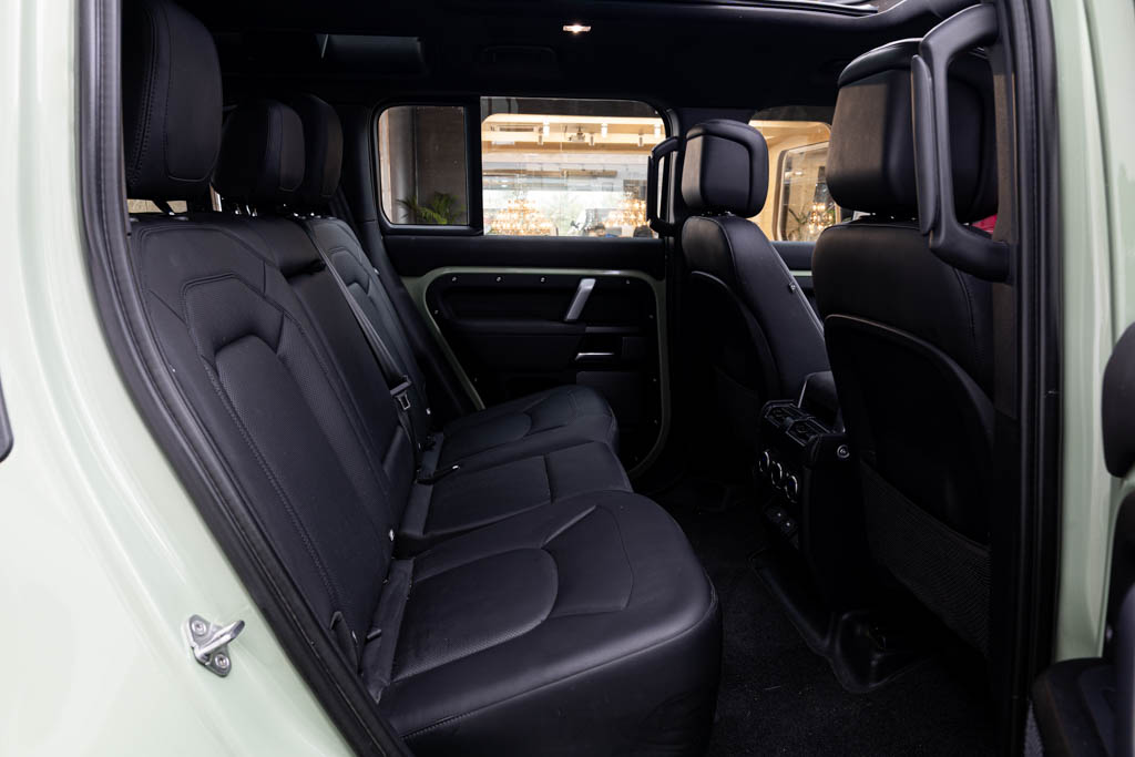 Defender 110 P400 75th Anniversary Edition