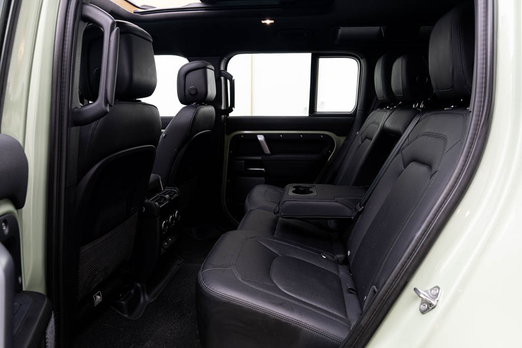 Defender 110 P400 75th Anniversary Edition