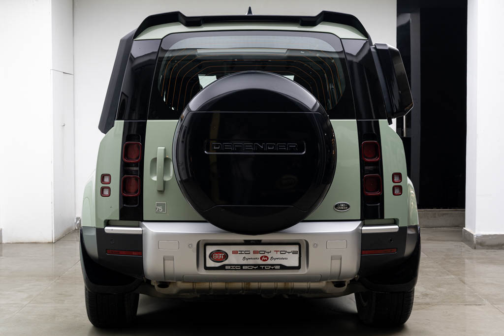 Defender 110 P400 75th Anniversary Edition