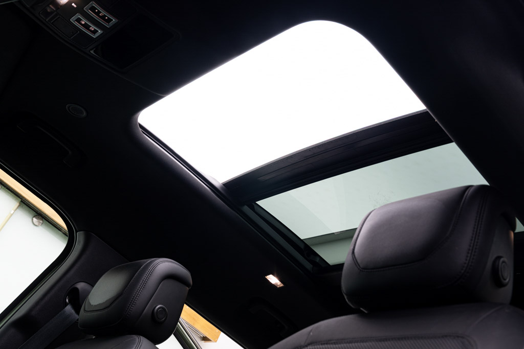 Defender 110 P400 75th Anniversary Edition