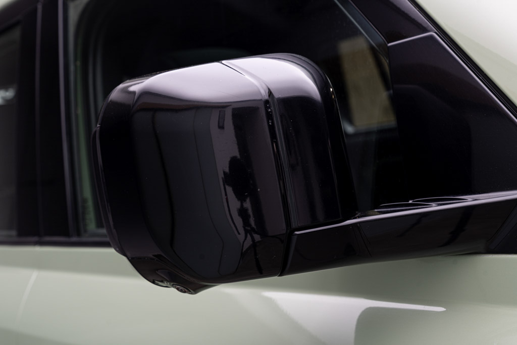 Defender 110 P400 75th Anniversary Edition