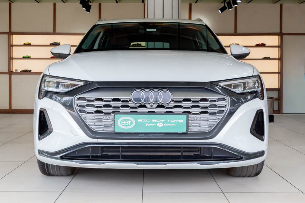 AUDI Q8 E-TRON 55 QUATTRO