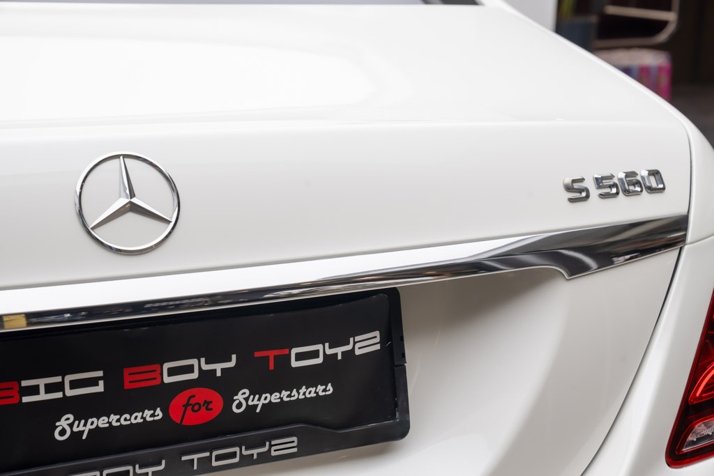 Mercedes Maybach S500 Converted to S560