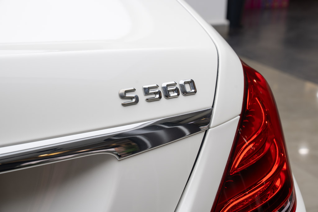 Mercedes Maybach S500 Converted to S560