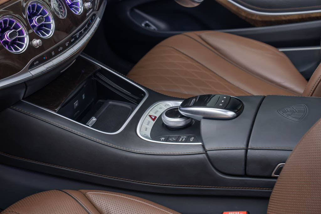 Mercedes Maybach S500 Converted to S560