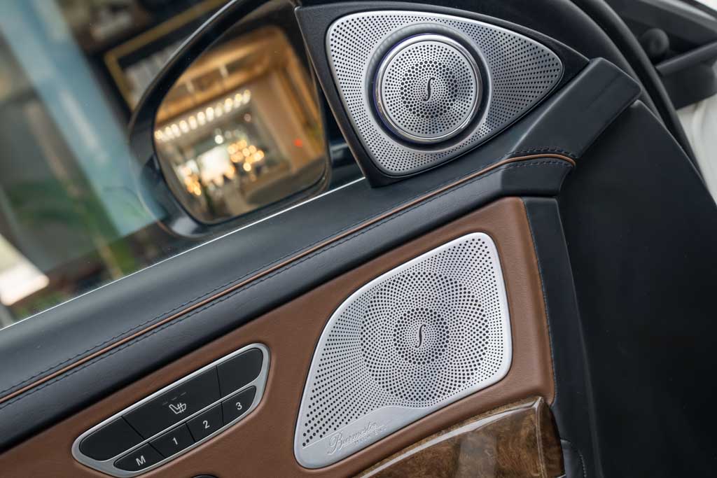 Mercedes Maybach S500 Converted to S560