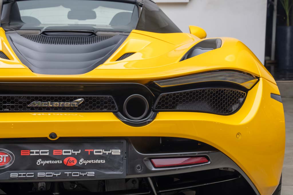 McLaren 720s Spider
