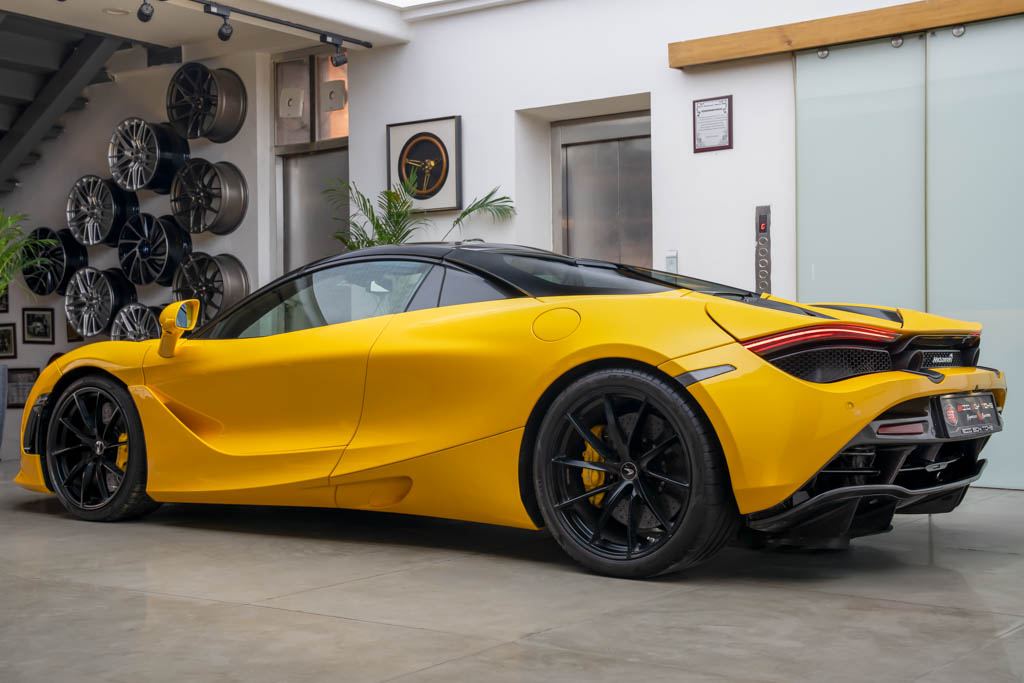 McLaren 720s Spider