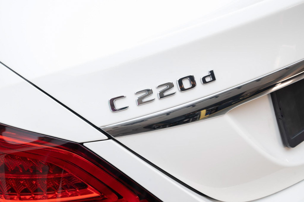 Mercedes Benz C220d