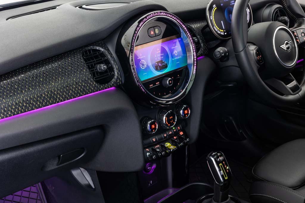 MINI COOPER SE