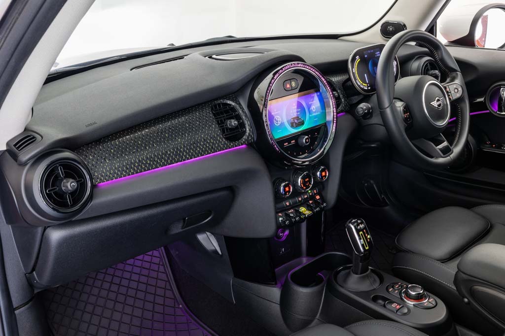 MINI COOPER SE