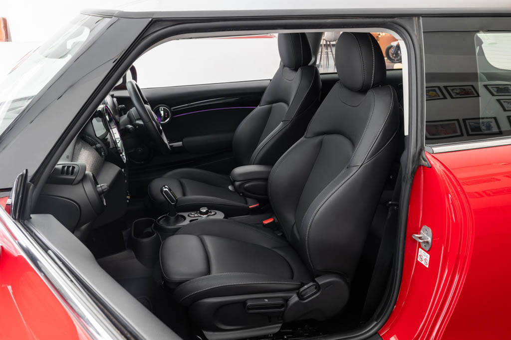 MINI COOPER SE