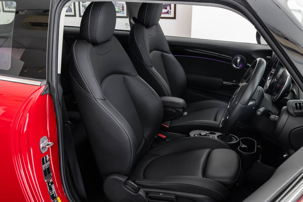 MINI COOPER SE