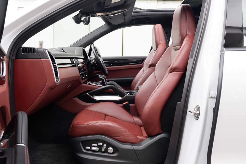 Porsche Cayenne Turbo