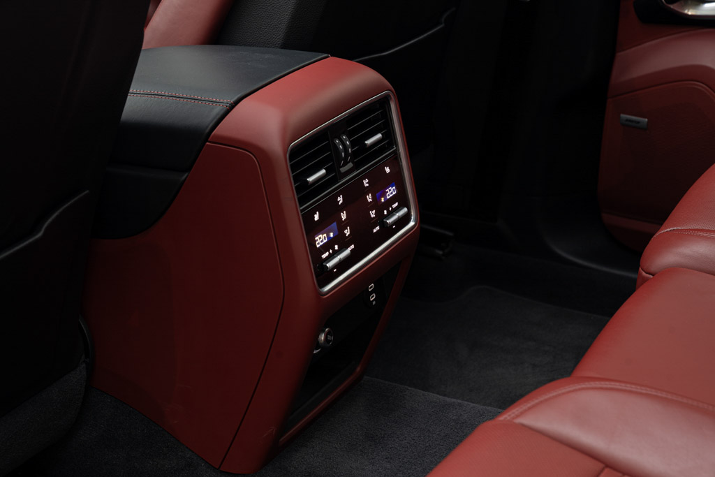 Porsche Cayenne Turbo