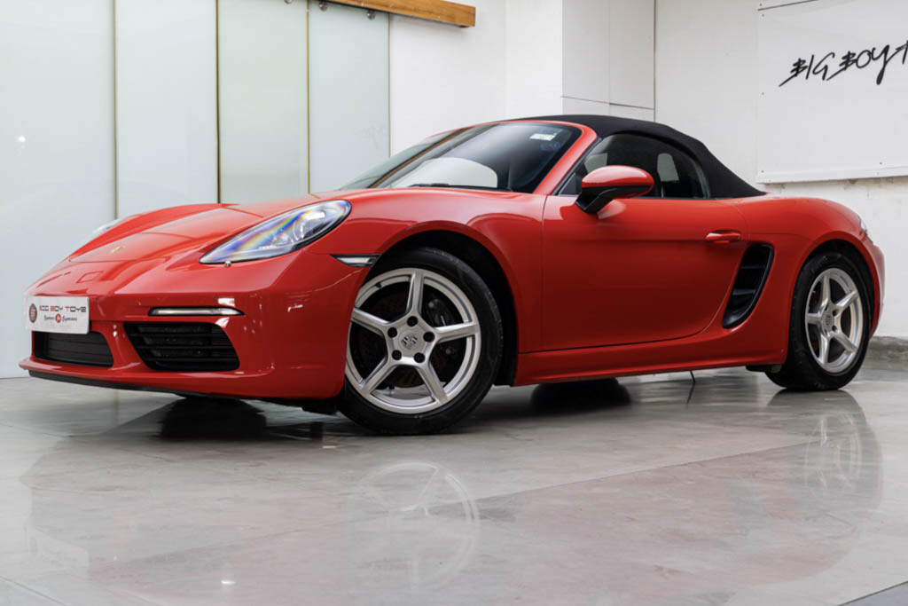 Porsche 718 Boxster