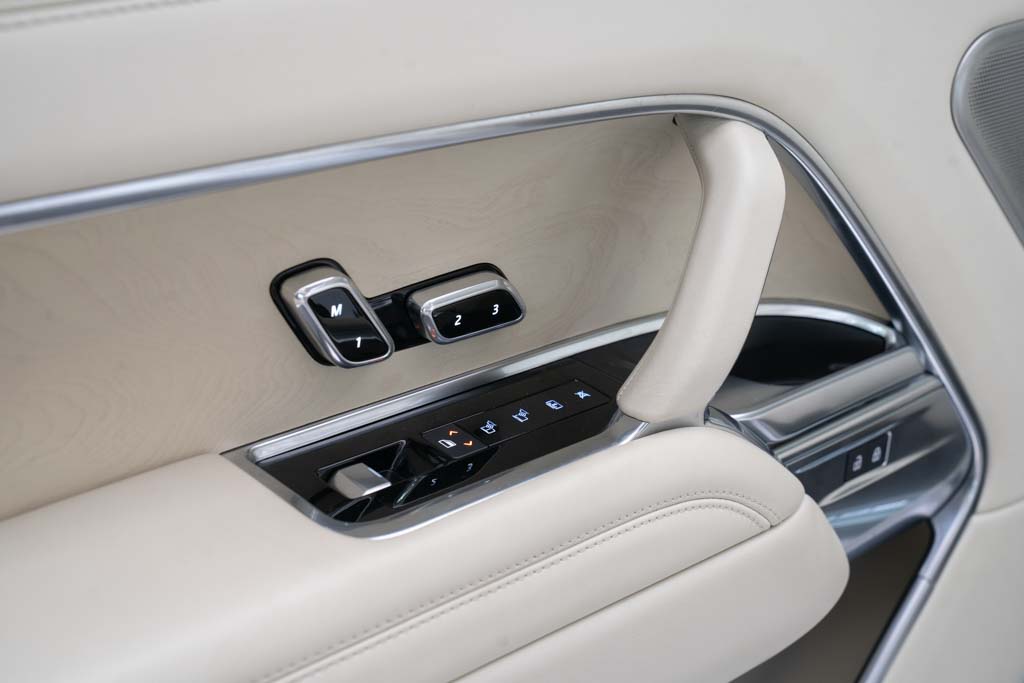 Range Rover SV LWB D350 