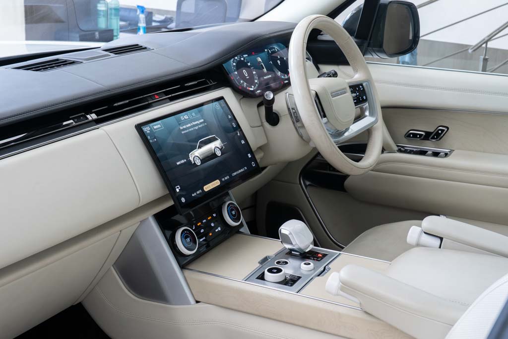 Range Rover SV LWB D350 