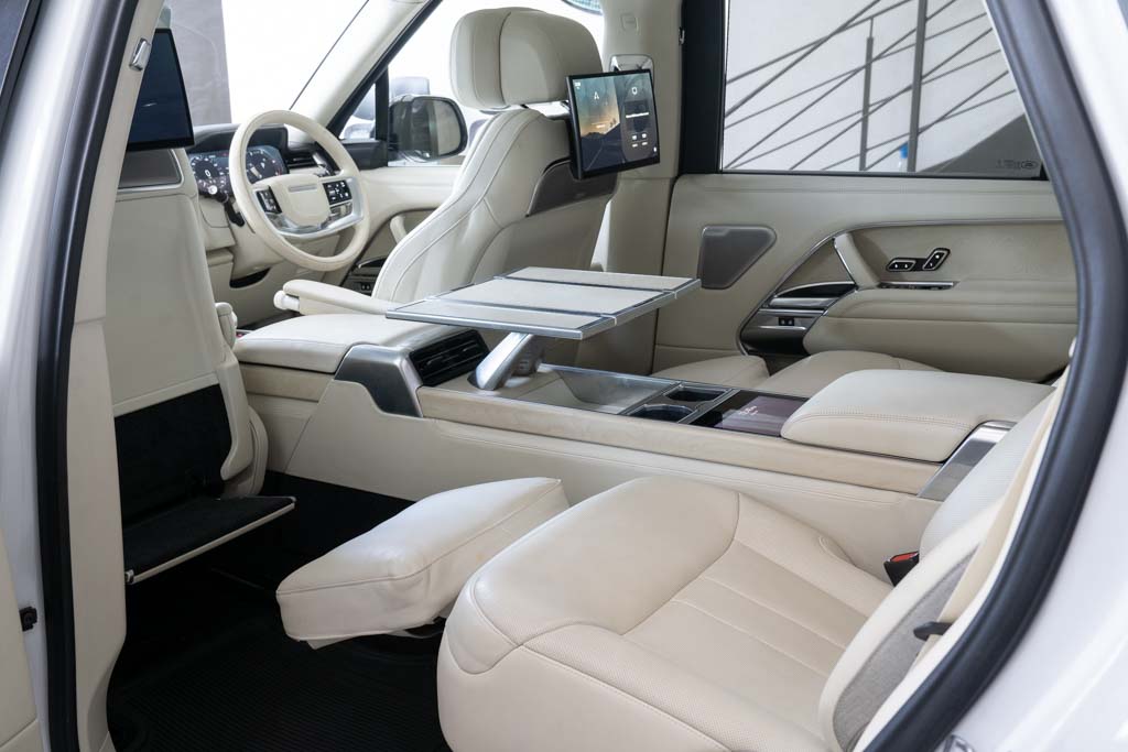 Range Rover SV LWB D350 