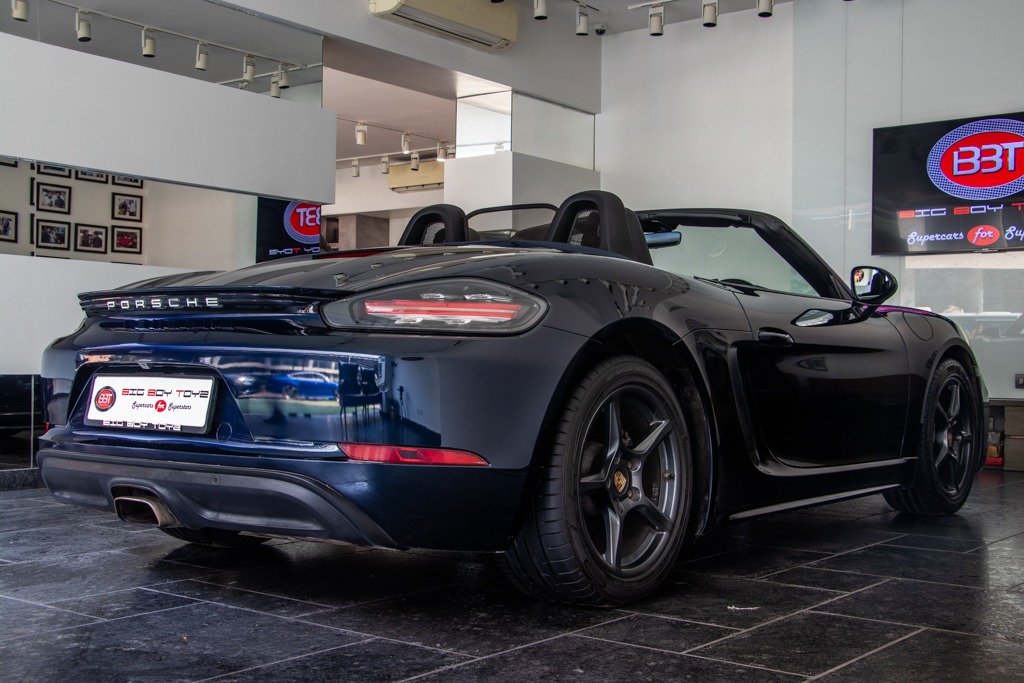 Porsche 718 Boxster 