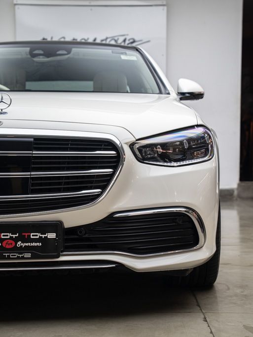 Mercedes Benz S350d SKD Exterior Image