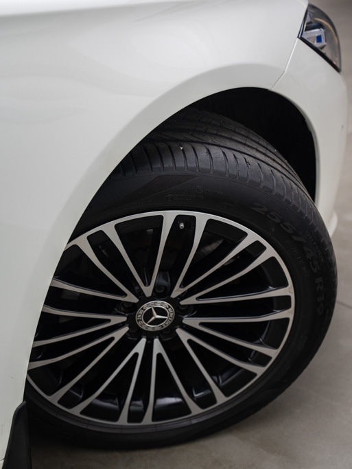 Mercedes Benz S350d SKD Exterior Image
