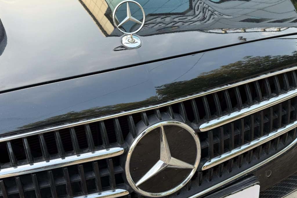 Mercedes Benz E220d