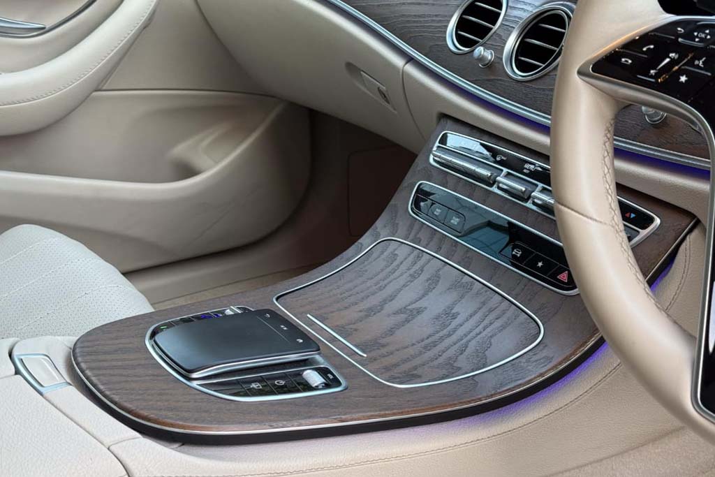 Mercedes Benz E220d