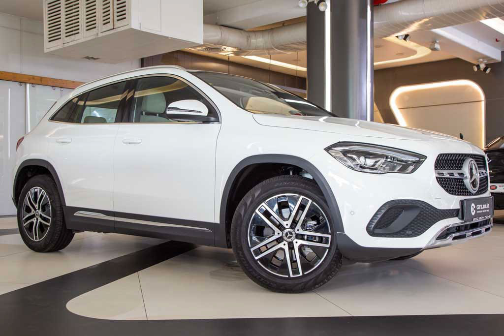 Mercedes Benz GLA 200