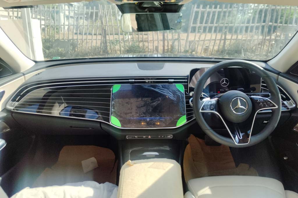 Mercedes Benz E450 CBU