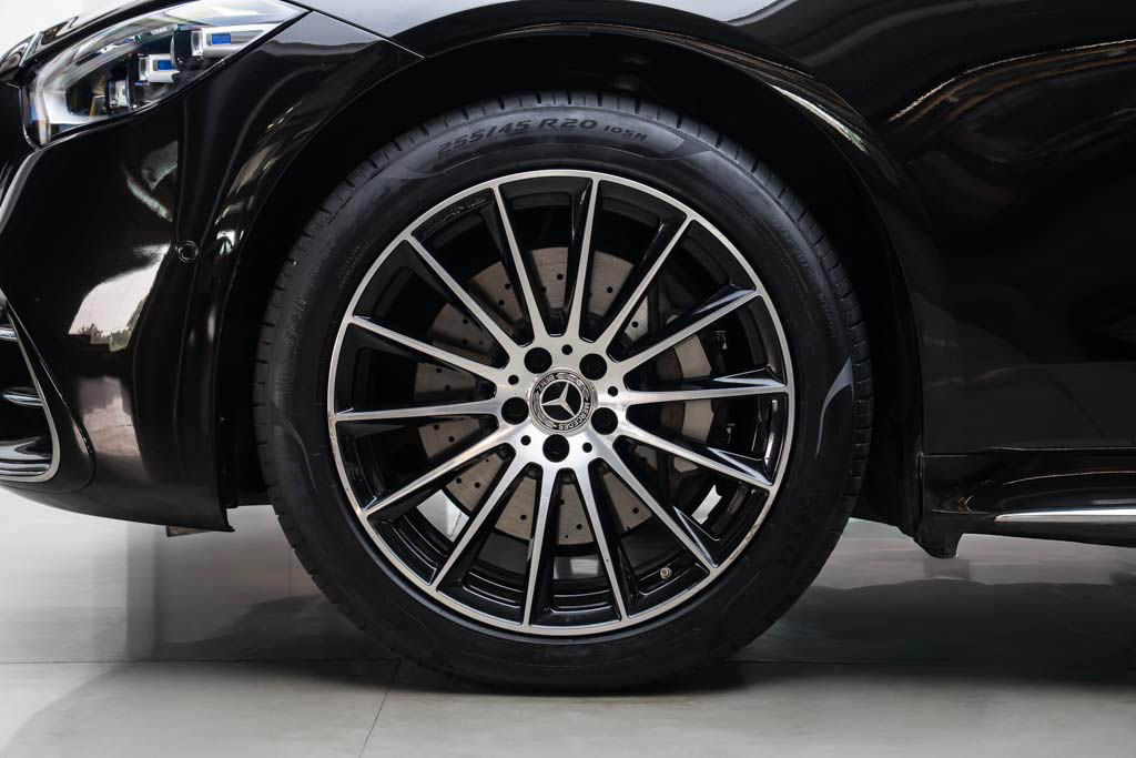 Mercedes Benz S400d Launch Edition